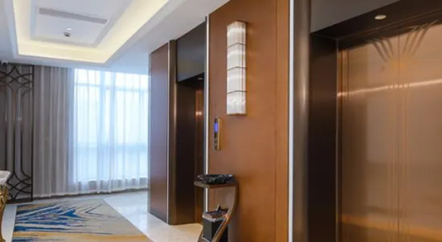 Vienna International Hotel (Cixi Wuyue Plaza Store), Prenota Hotel Hotel a Ningbo con parcheggio, Parcheggio