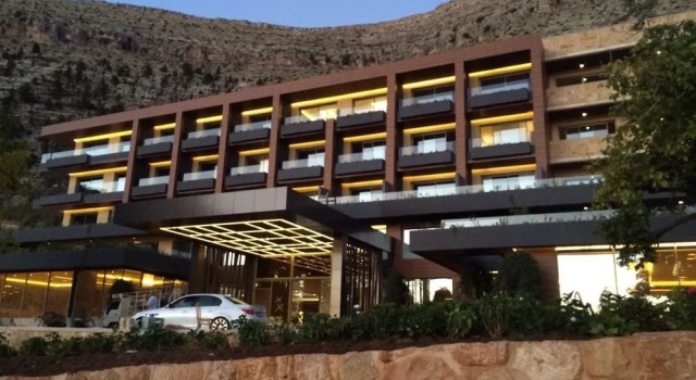 Mist Hotel And Spa By Warwick