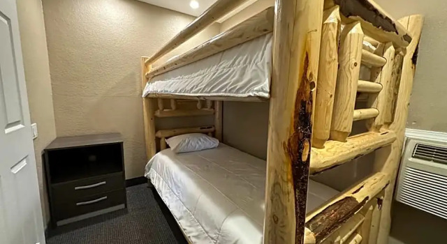 Семейный номер Standard Black Jack Inn