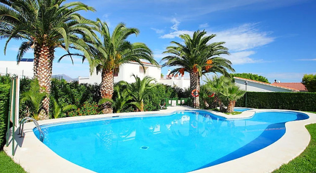 Holiday Home El Paraiso, Забронировать Дом для отпуска Виллы Льянсса, Вилла