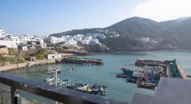 Xunzhao Vivian · Sunset Scenic Apartment, Prenota Appartamento Hotel a Zhoushan con piscina, Piscina
