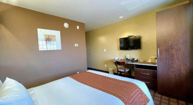 Двухместный номер Standard Microtel Inn & Suites by Wyndham Wheeler Ridge