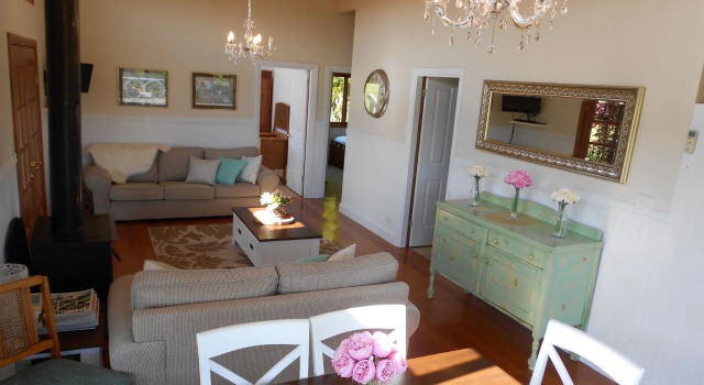 Milton Country Retreat The Chocolate Cottages, Забронировать Отель Отели Shoalhaven с бассейном, Бассейн