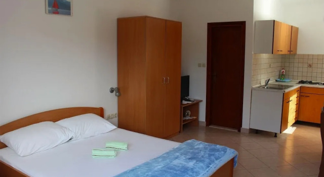 Apartment Dalibor, Забронировать Апартаменты/квартира Пакоштане Задарская жупания