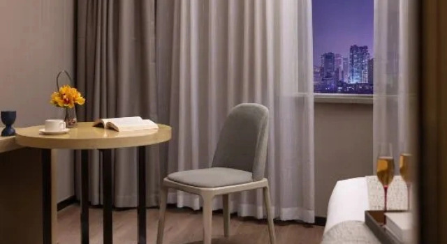 Люкс Comfort Starry Sky Garden Hotel Wuhan Hankou Railway Station Zhuyeshan Subway Station Branch