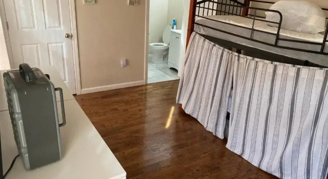 Capsule hostel, Забронировать Отель Ньюарк North Jersey, рядом с Newark Community Health Center