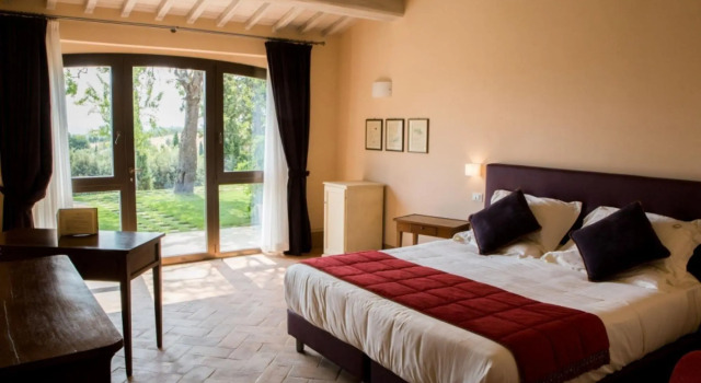 Luxury Villa With spa in Val d Orcia-villa LE Buche, Забронировать Курортный отель СПА-отели Сартеано, SPA-услуги