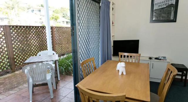 Апартаменты с 3 комнатами Dolphin Lodge Albany - Self Contained Apartments at Middleton Beach