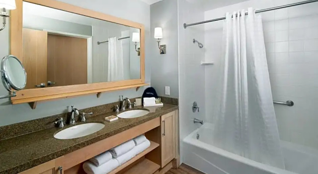 Четырёхместный номер Standard Temecula Creek Inn