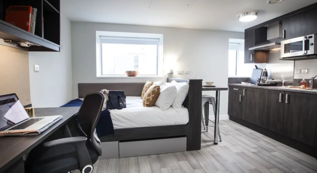Студия Standard Plummer House