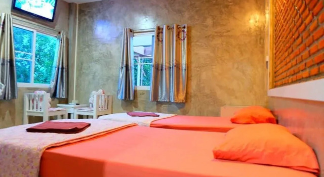 Baanngau 3 Season Resort, Забронировать Курортный отель Отели Тха Мая с парковкой, Парковка