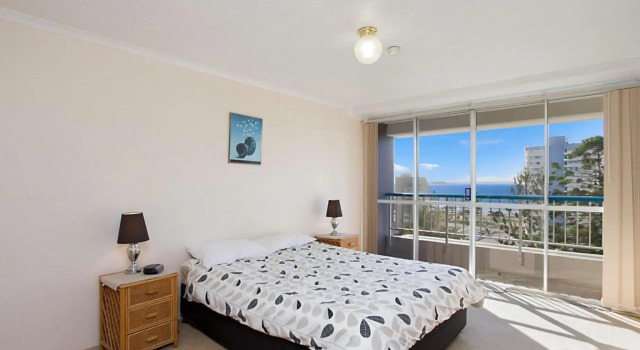 Border Terrace Unit 16 - Large apartment walk to beaches and clubs