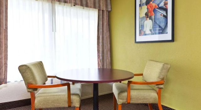 Люкс Ramada Baltimore West