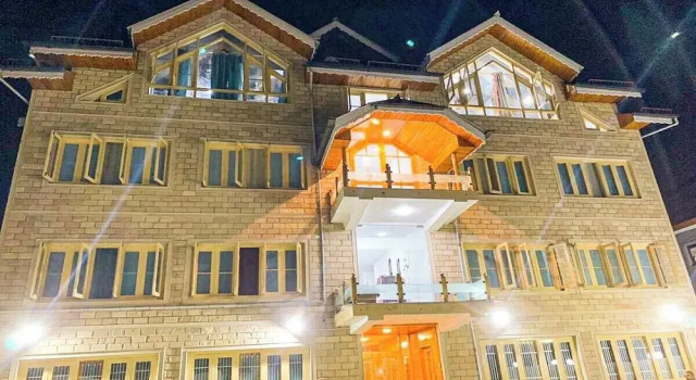 Arbiya Villa, Забронировать Вилла Коттеджи Jammu & Kashmir Ski, Коттедж