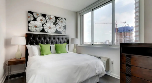 Студия Luxury Global Luxury Suites at Newport