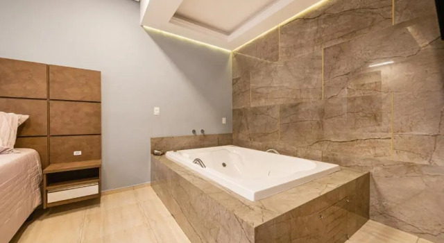 Люкс Hotel Iporã