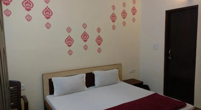 Двухместный номер Standard с красивым видом из окна Madhav Guest House