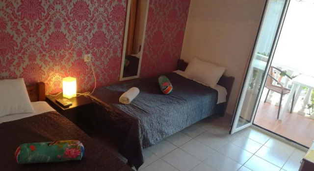 2 Bedrooms Apartment Blu