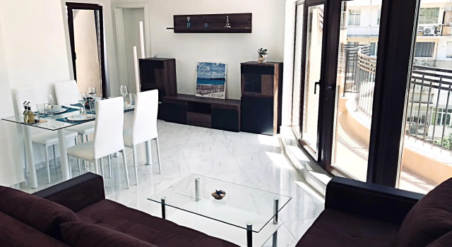 Varna Seaside garden apartments, Забронировать Апартаменты/квартира Отели Варны с парковкой, рядом с Комплекс Приморский, Парковка