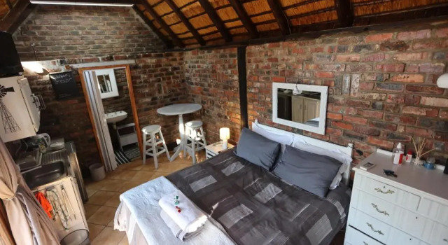 Riverstay, Book Hotel Hoteller i Kroonstad med pool, Swimmingpool