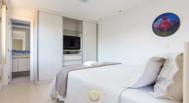 Bz36 600m Rua das Pedras Casa c piscina