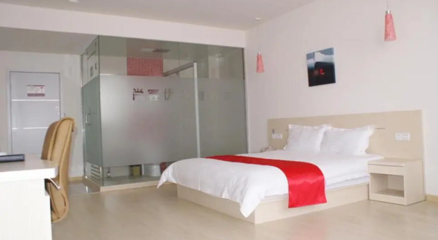 Двухместный номер Standard Thank Inn Plus Hotel Taizhou Dainan Tuanjie Road