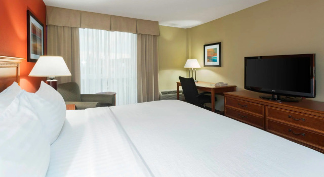 Двухместный номер Standard Holiday Inn Cincinnati-Riverfront by IHG