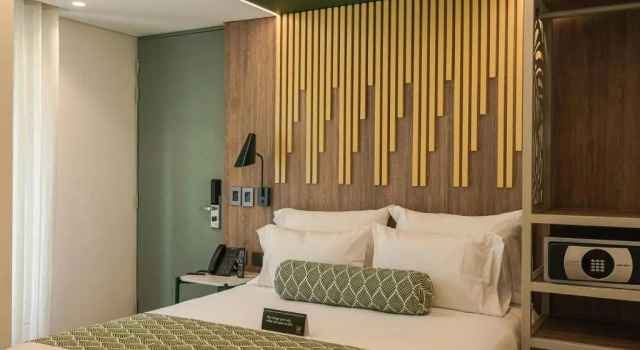 Sloh Hotel & Bar Manila Medellin