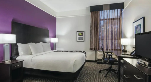Номер Standard La Quinta by Wyndham Boston-Andover