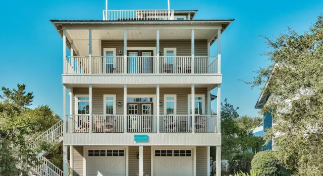 Blue Sky 4 Bedroom Holiday Home by Five Star Properties, Забронировать Дом для отпуска Виллы Санта-Роза-Бич, Вилла