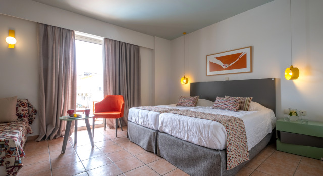 Flisvos Royal Tolo, Rezervovat Hotel Tolo 