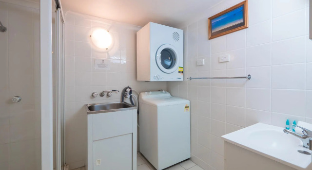 Апартаменты с 2 комнатами Trickett Gardens Holiday Inn