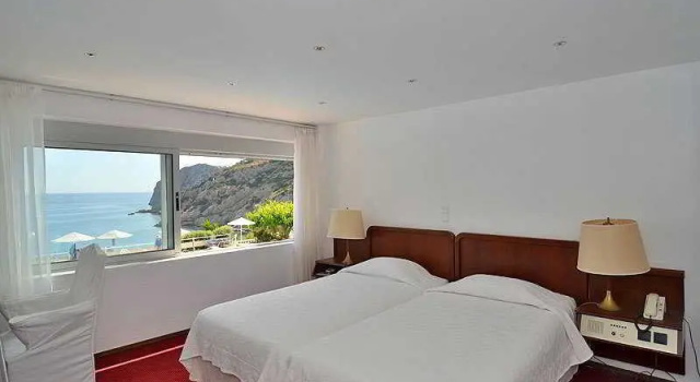Номер Standard Istron Bay Hotel