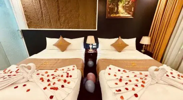 Номер Deluxe Majestik Hanoi Hotel