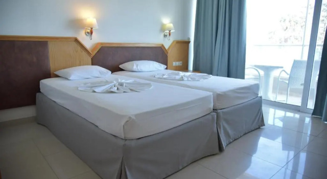 Апартаменты c 1 комнатой с видом на море Bristol Sea View Apartments
