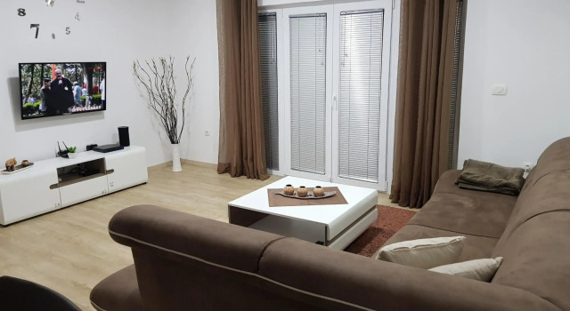 Apartments Ivanovic, Book Apartment Bar Bar County