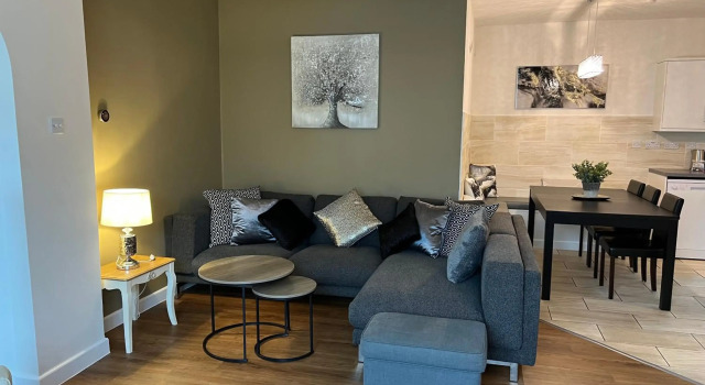 3 BD Ground Floor, Lovely and Spacious Apt on the Edge of Glastonbury and Street, Prenota Hotel Glastonbury 