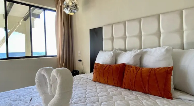 Номер Standard с балконом и с панорамным видом Vista Las Olas Resort