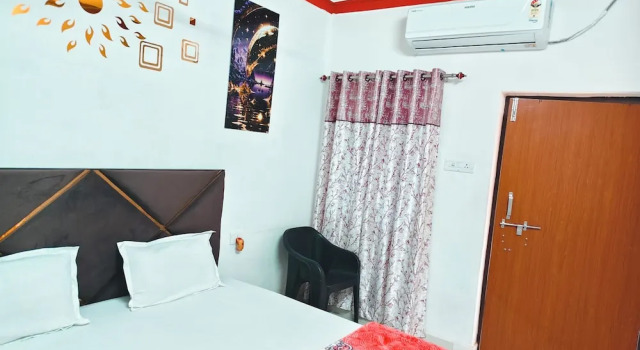 Номер Deluxe Janki Je Bhawan Homestay , Ayodhya - Step away from Ram Temple