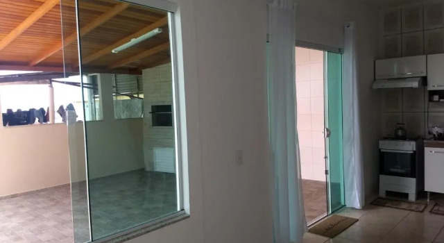 Casa 2 Quartos na Armação, Забронировать Отель Говернадор-Селсу-Рамус Санта-Катарина