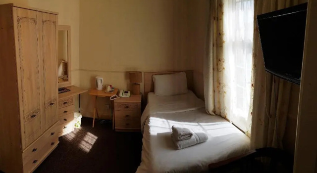 Номер Standard Clifton Park Hotel