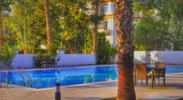 Park Palace in the City Center, Rezerwuj Hotel Kyrenia 