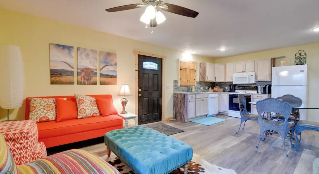 Апартаменты Fort Worth Home w/ Patio: 5 Mi to Dtwn!