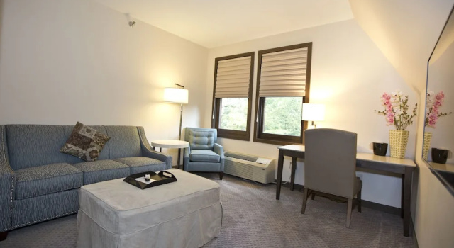 Двухместный люкс The Inn at Shattuck - St. Marys