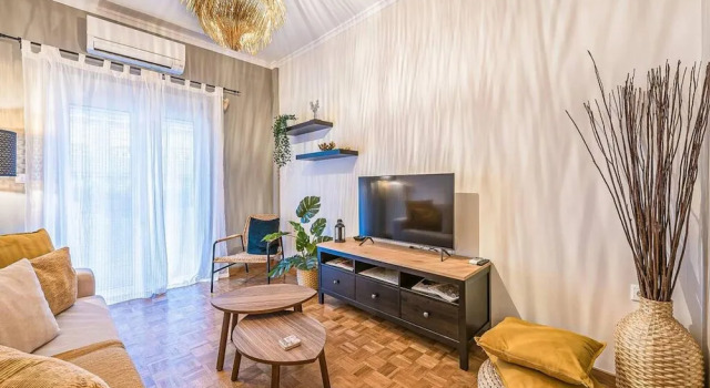 Bohemian Chic 1BR Apartment in the Heart of Athens