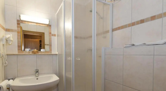 Двухместный номер Standard Hotel Krone Tirol