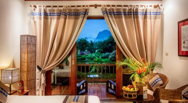 Двухместный номер Deluxe с видом на горы Riverside Boutique Resort, Vang Vieng