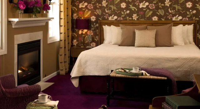 Inn at the Park Bed and Breakfast, Varaa Hotelli South Haven Michigan