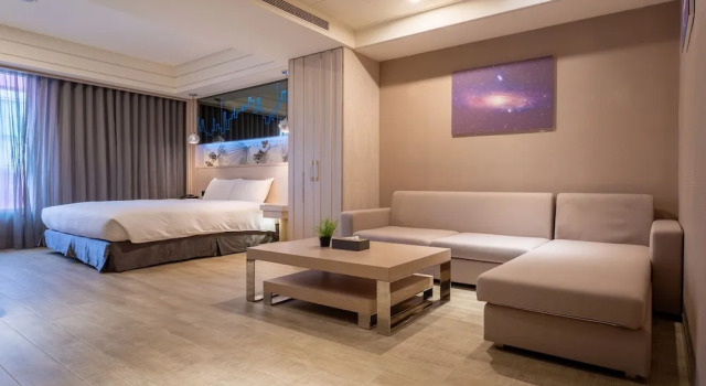 Люкс Deluxe Guide Hotel Taichung Ziyou