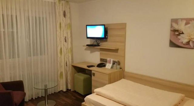 Номер Comfort Hotel-Restaurant Fröhlich